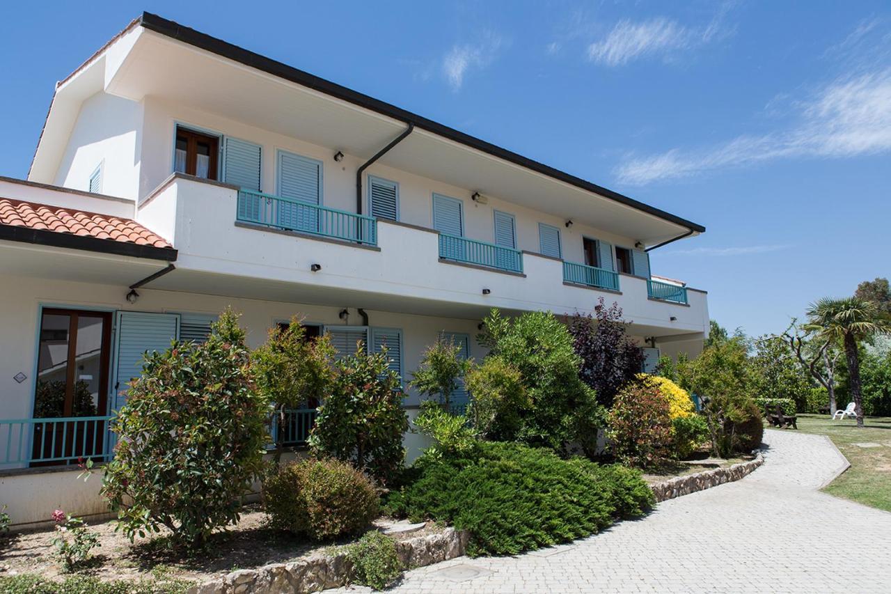 Apartments In Residence In Vada With Swimming Pool 450 Meters From The Sea Exterior foto